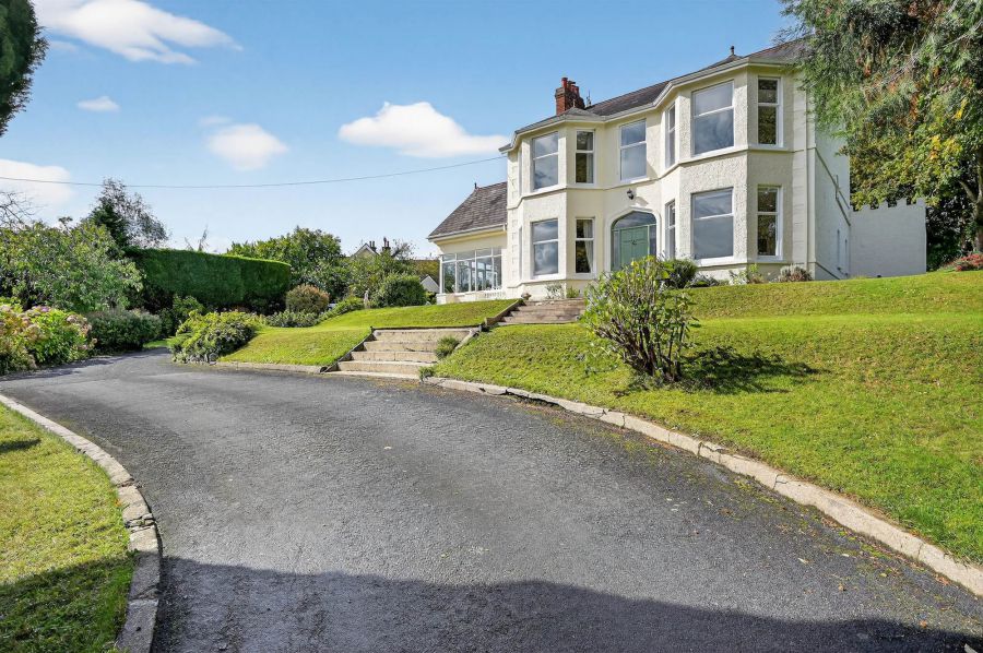 95 Belfast Road