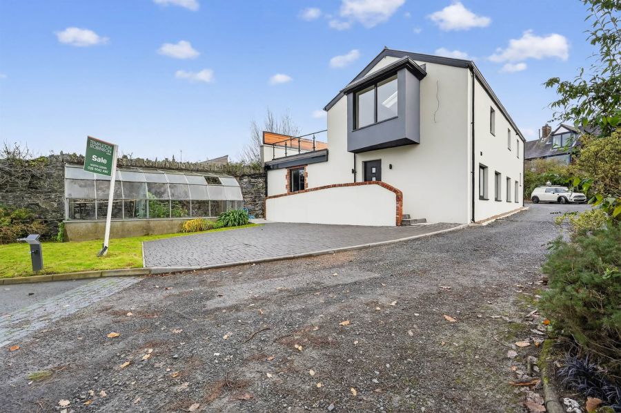 The Barn, 6A Maxwell Lane