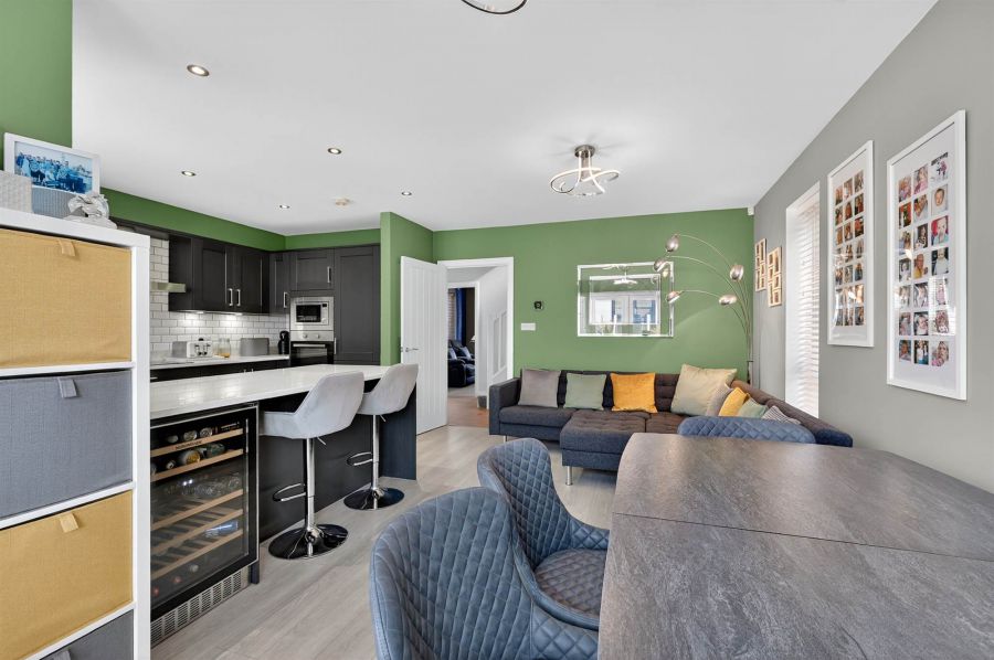 20 Crawfords Farm Grove