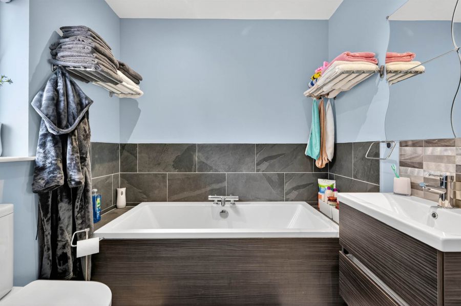 20 Crawfords Farm Grove