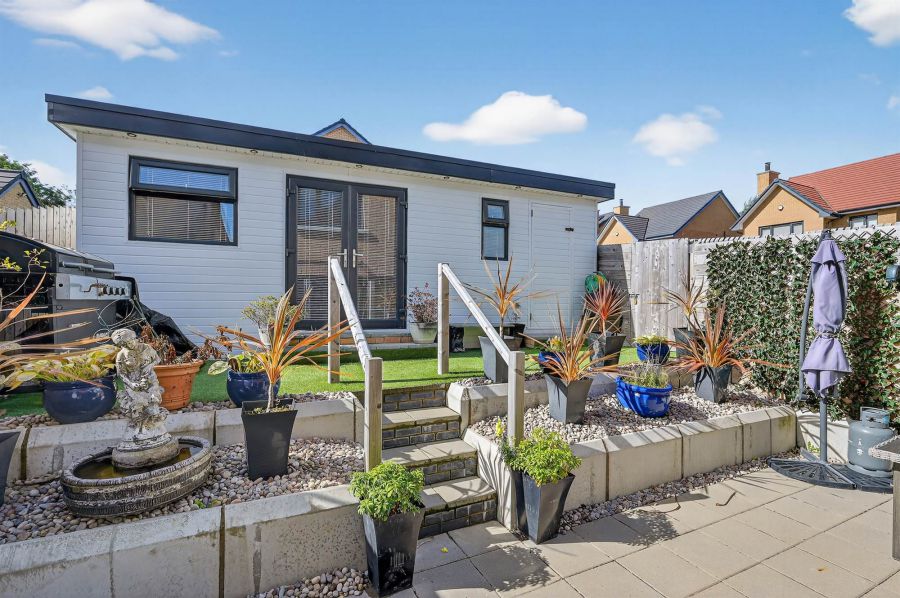 20 Crawfords Farm Grove