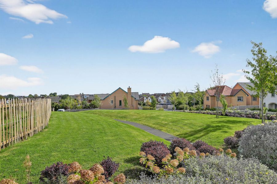 20 Crawfords Farm Grove