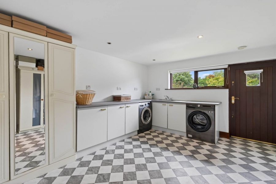 6 Avonvale