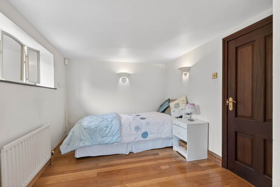 6 Avonvale
