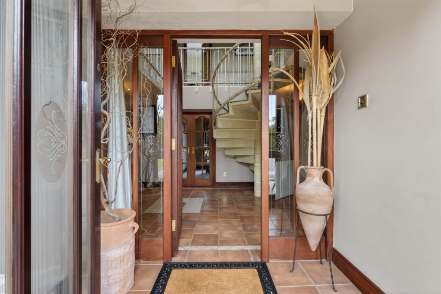 6 Avonvale