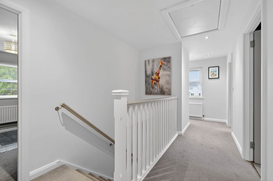 15 Oakwood Park