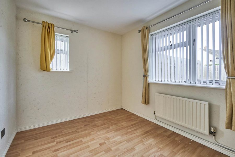 9 Lisbane Drive 9 Lisbane Drive