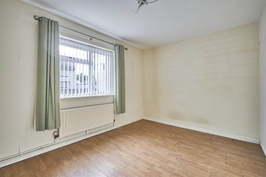 9 Lisbane Drive 9 Lisbane Drive