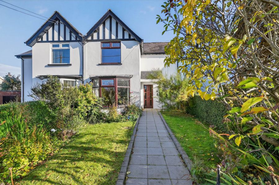 5 Old Quay Road, Holywood, BT18 0AA