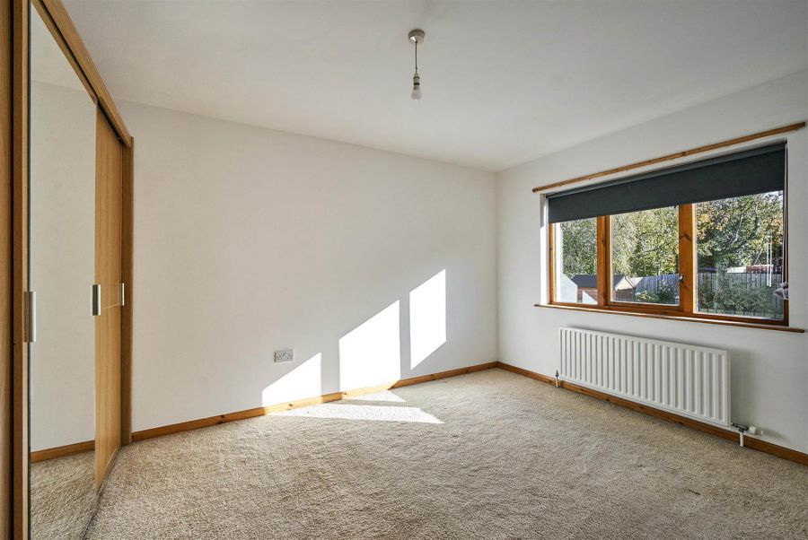 61 Shaftesbury Road