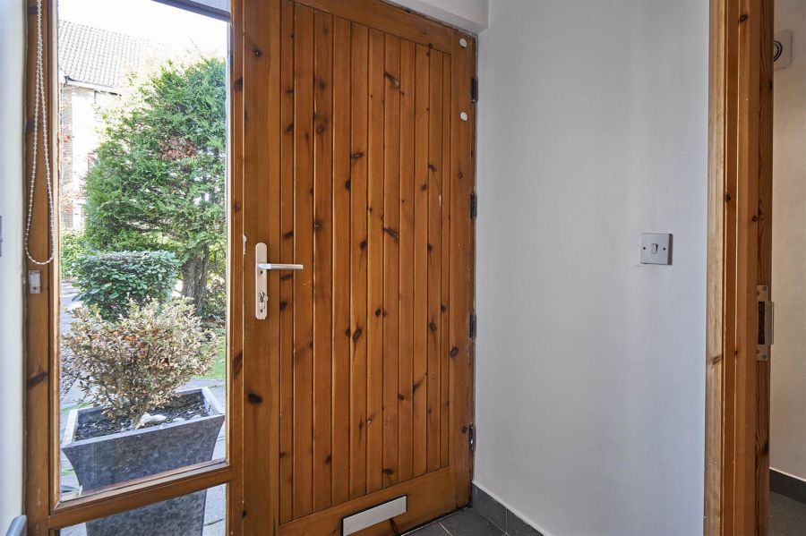 61 Shaftesbury Road