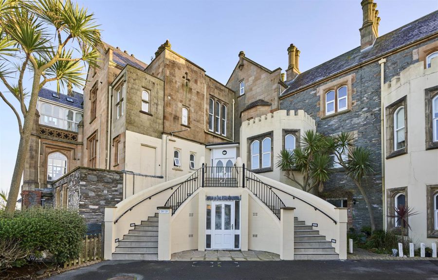 22 Groomsport House Road