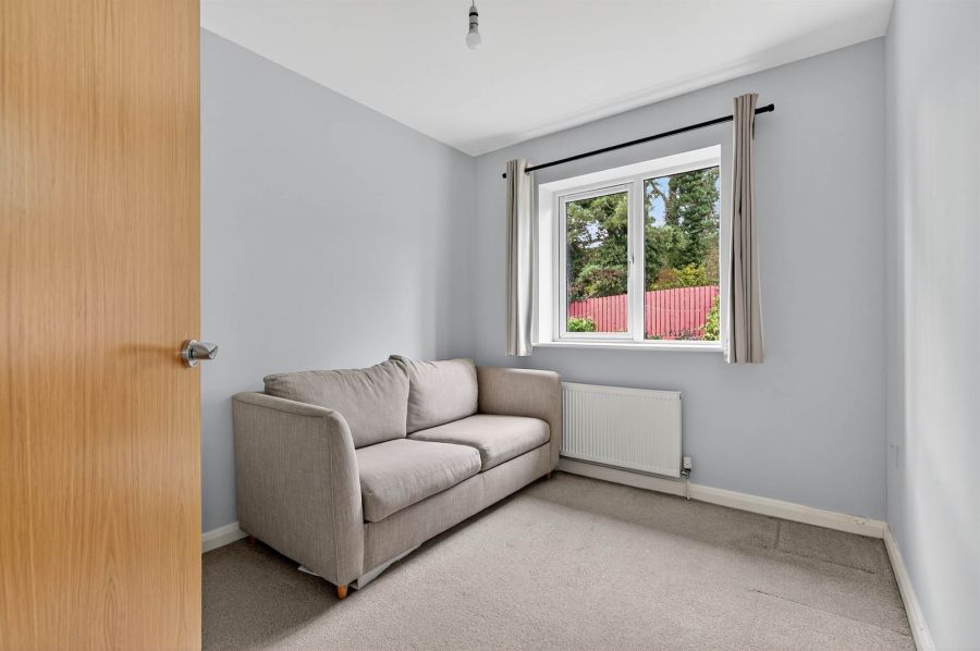 14 Shaftesbury Avenue