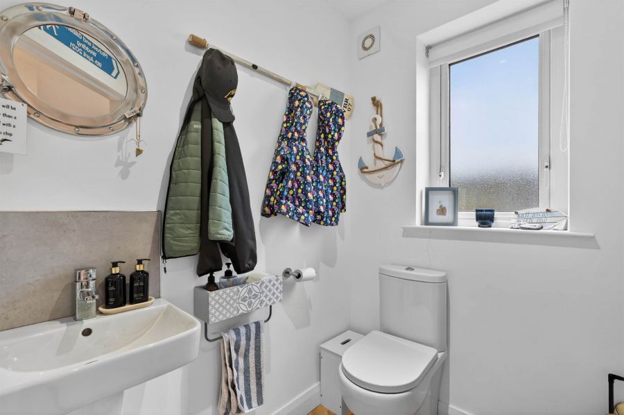 28 Crawfords Farm Grove