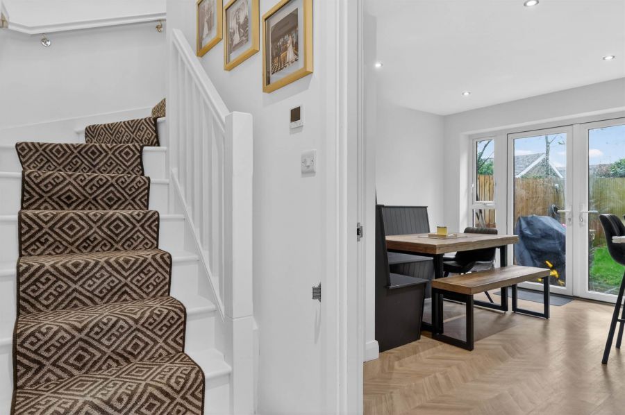 28 Crawfords Farm Grove