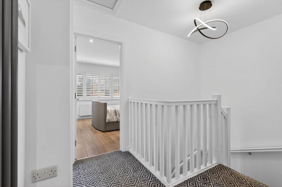 28 Crawfords Farm Grove