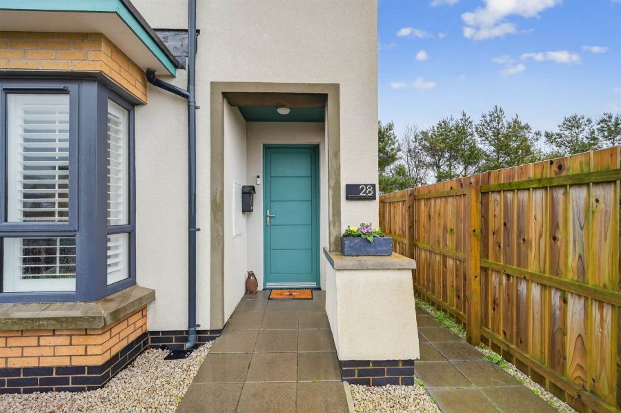 28 Crawfords Farm Grove