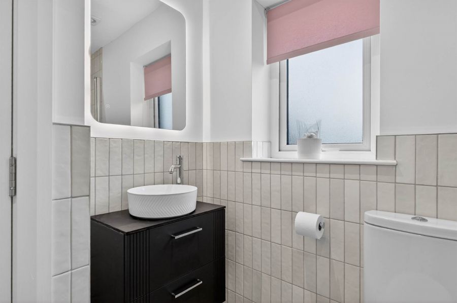 28 Crawfords Farm Grove