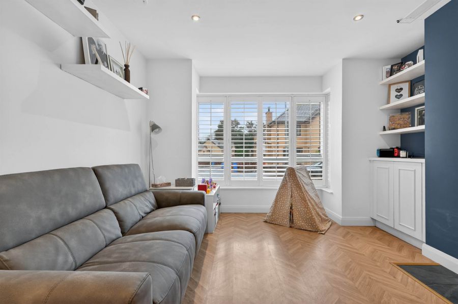 28 Crawfords Farm Grove