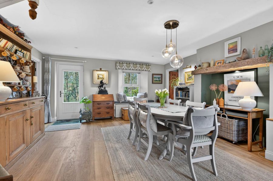 Ballysallagh Cottage, 54 Craigantlet Road