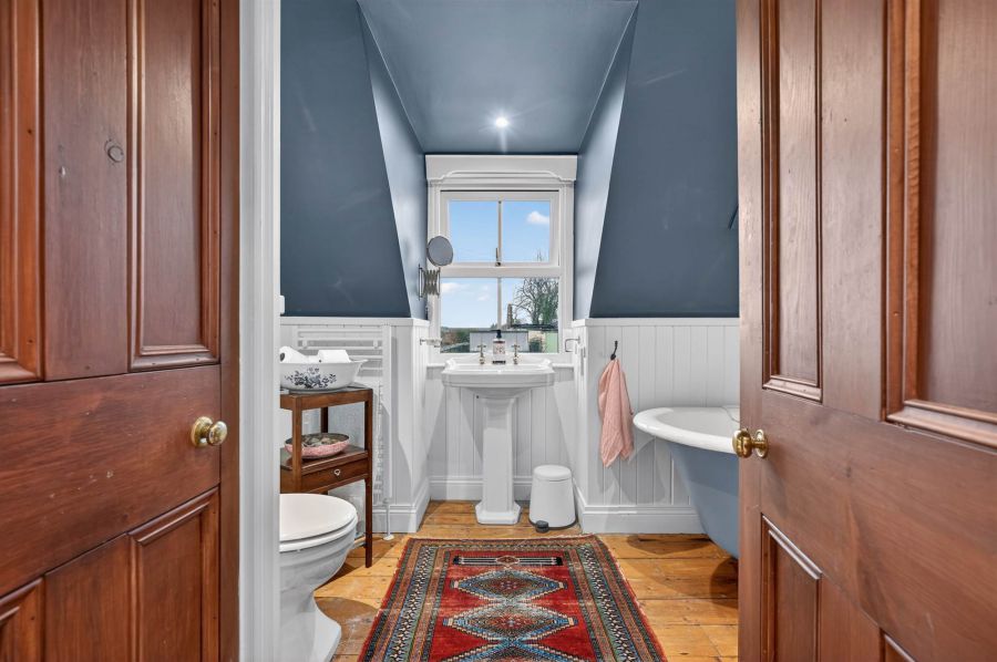 Ballysallagh Cottage, 54 Craigantlet Road