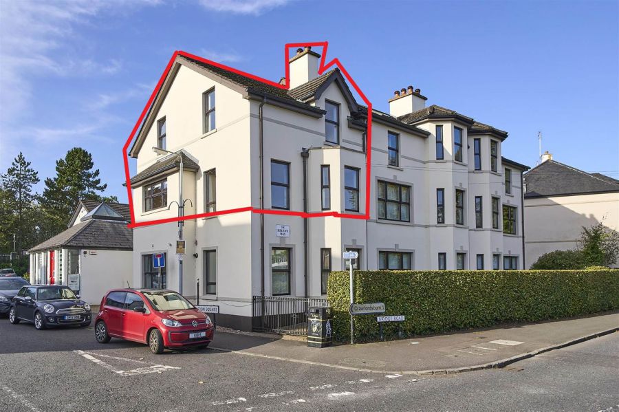 Apt 2, 1 Station Square, Helens Bay, BT19 1TN
