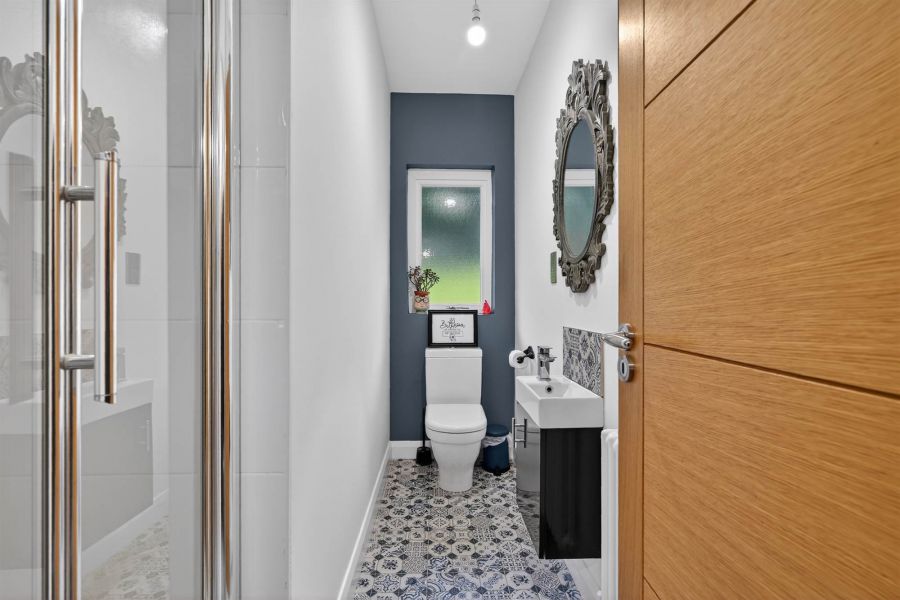 31 Glen Ebor Park