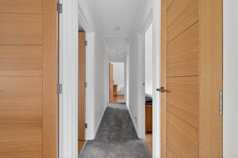 31 Glen Ebor Park