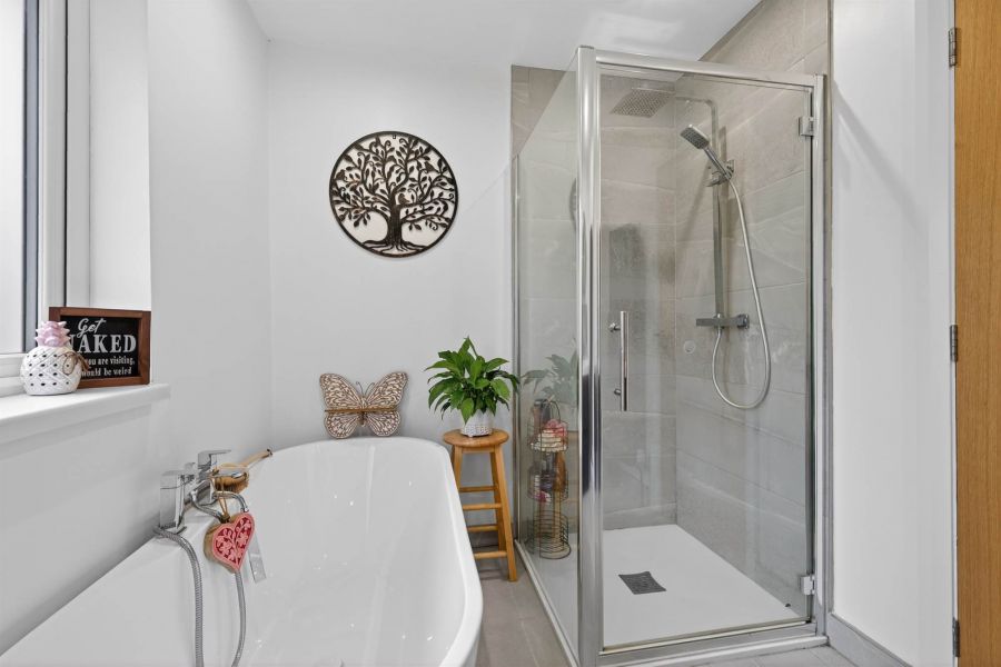 31 Glen Ebor Park