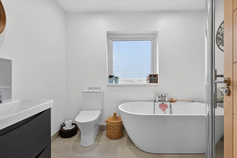 31 Glen Ebor Park