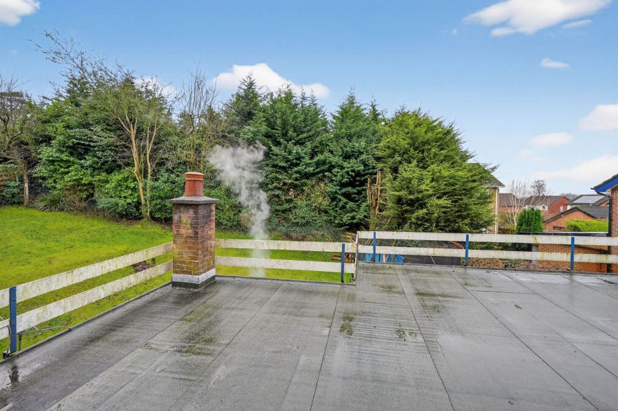 31 Glen Ebor Park