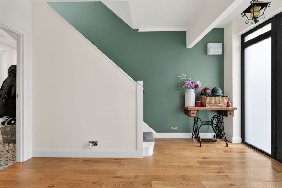 31 Glen Ebor Park