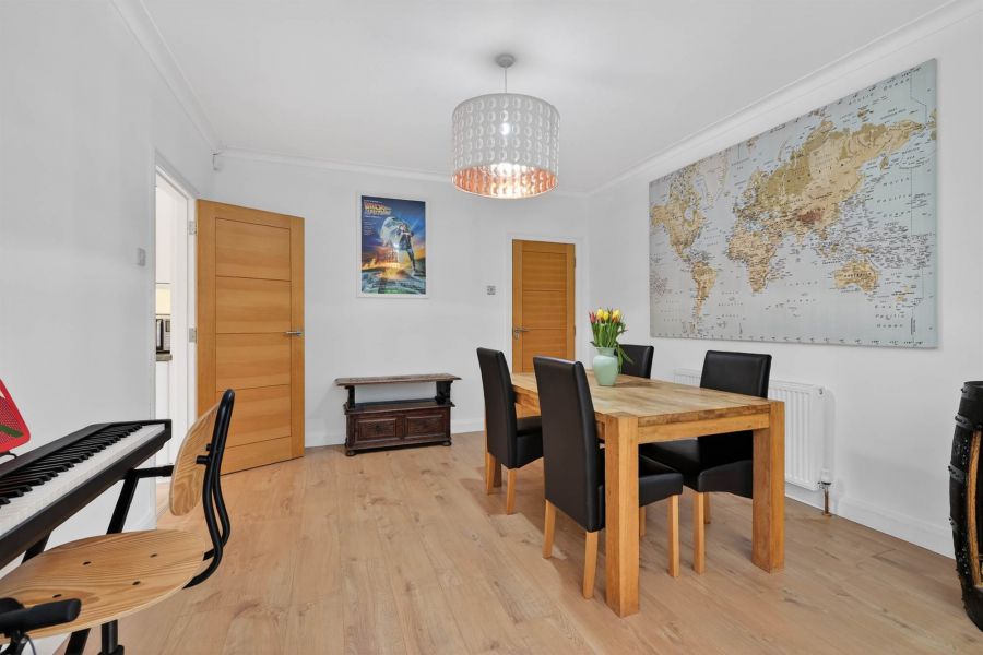 31 Glen Ebor Park