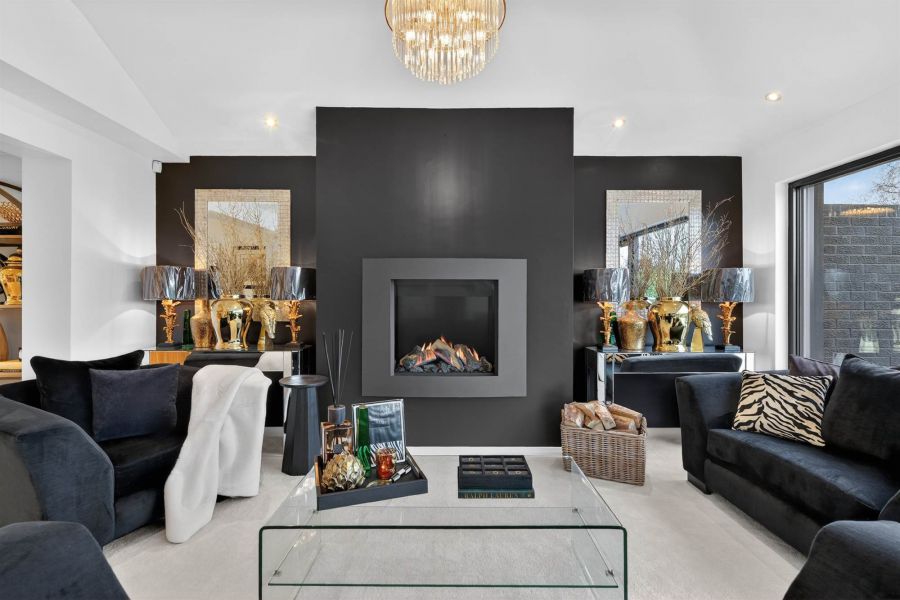 12 Crawfordsburn Park