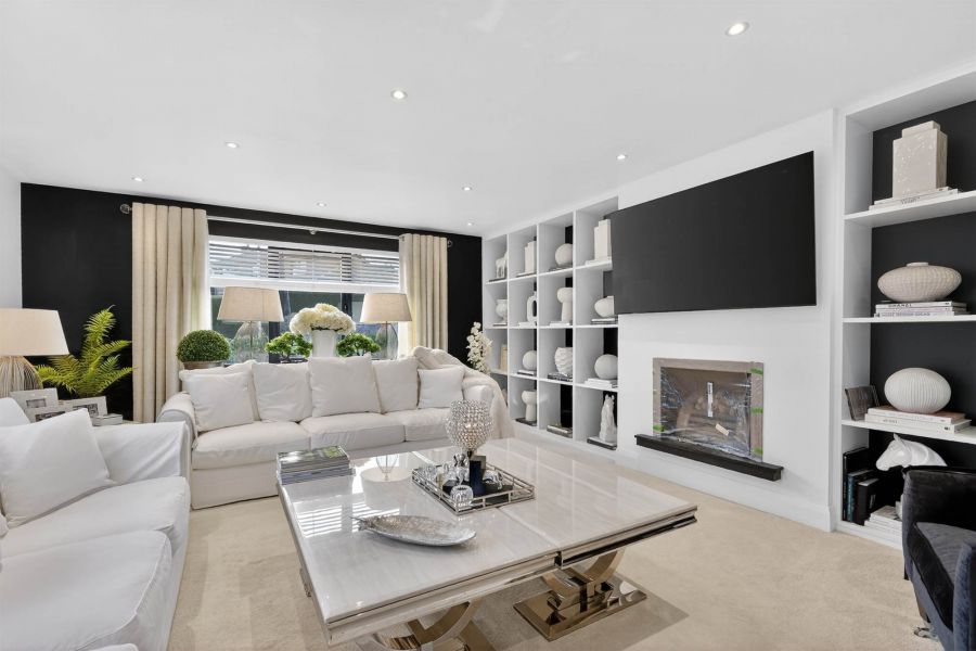 12 Crawfordsburn Park