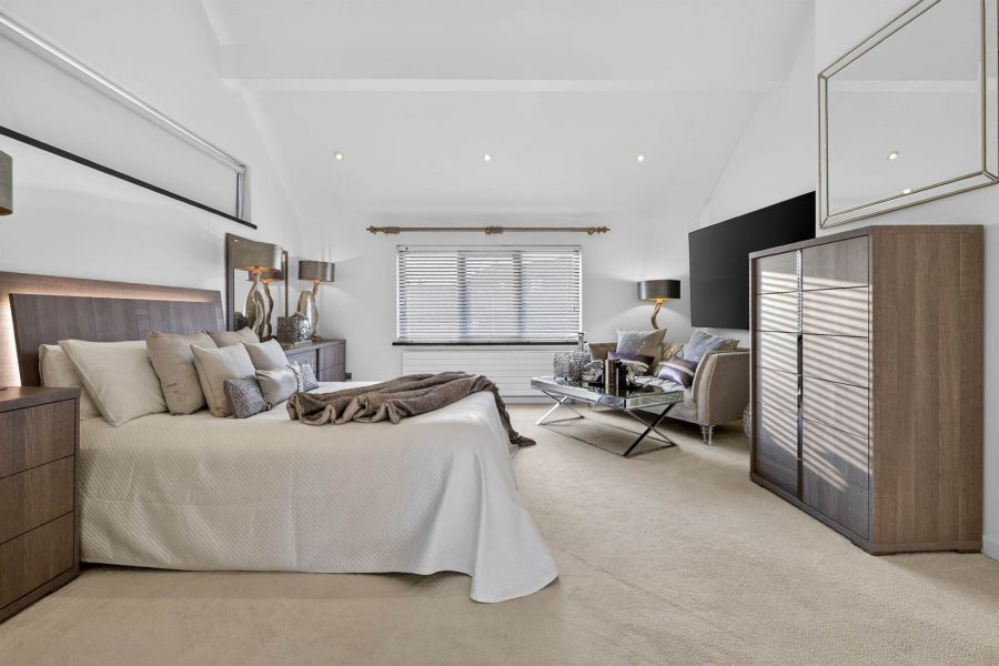 12 Crawfordsburn Park