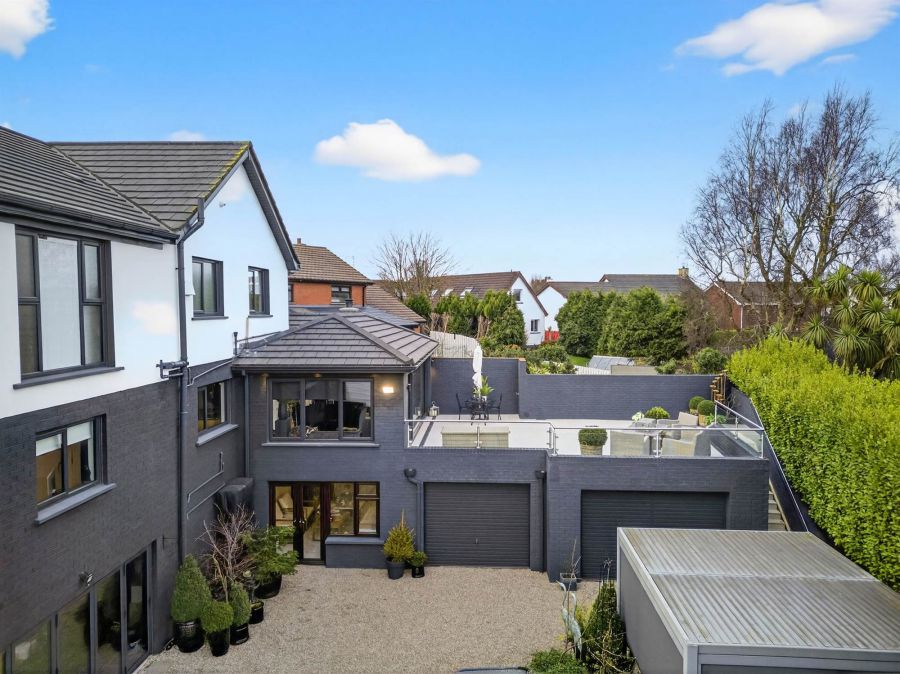 12 Crawfordsburn Park