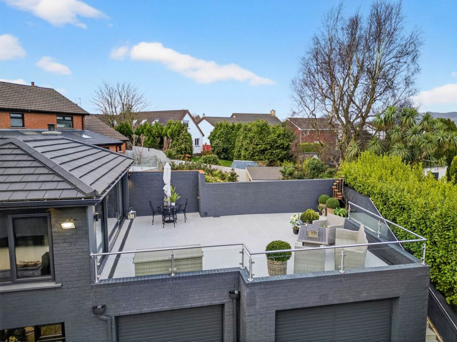 12 Crawfordsburn Park