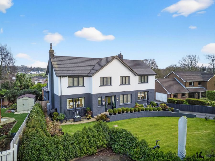 12 Crawfordsburn Park