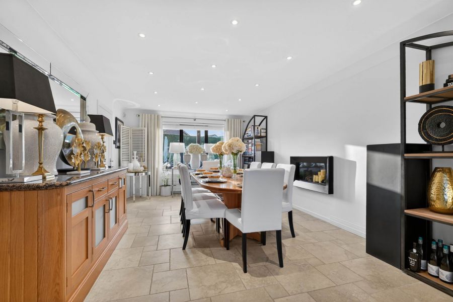 12 Crawfordsburn Park