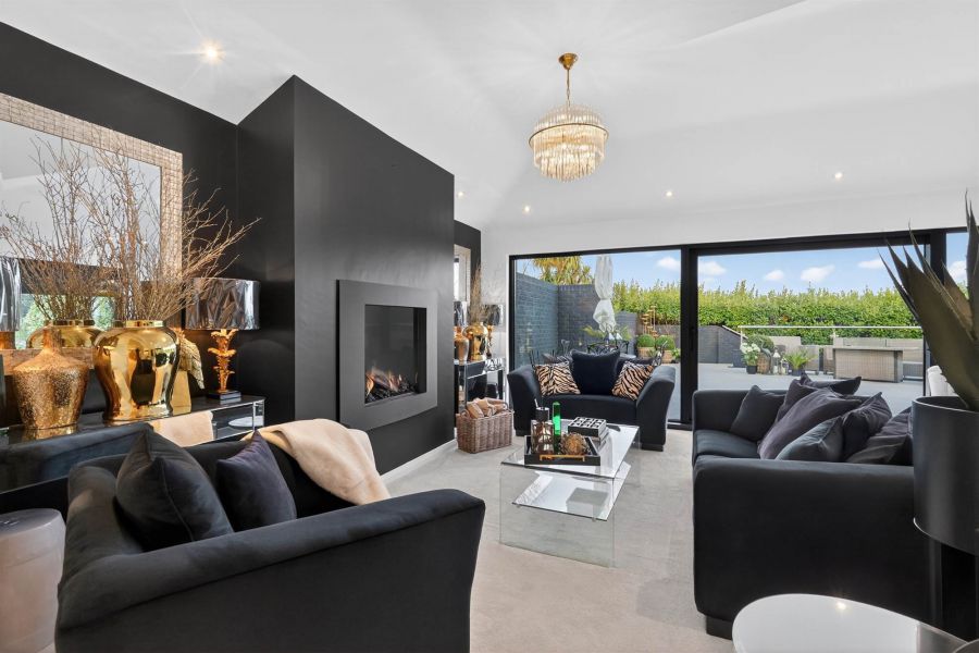 12 Crawfordsburn Park