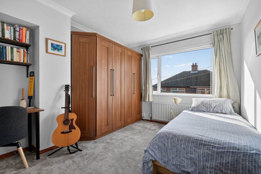 50 Garnerville Gardens