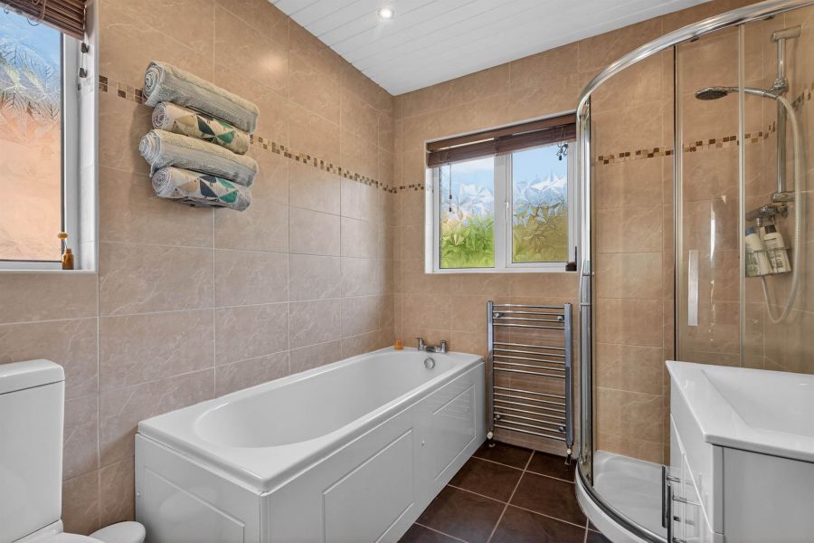 50 Garnerville Gardens