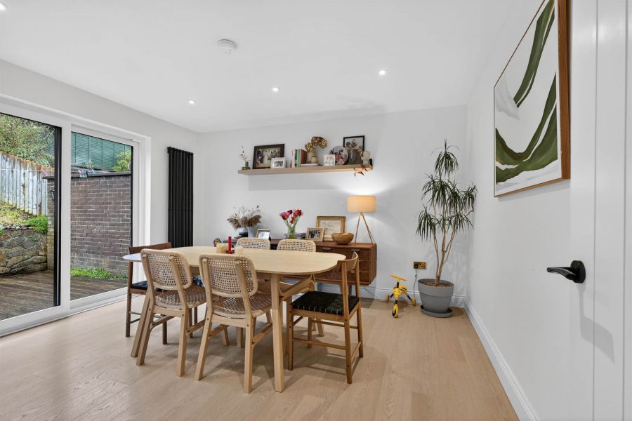 36 Sinclair Road North