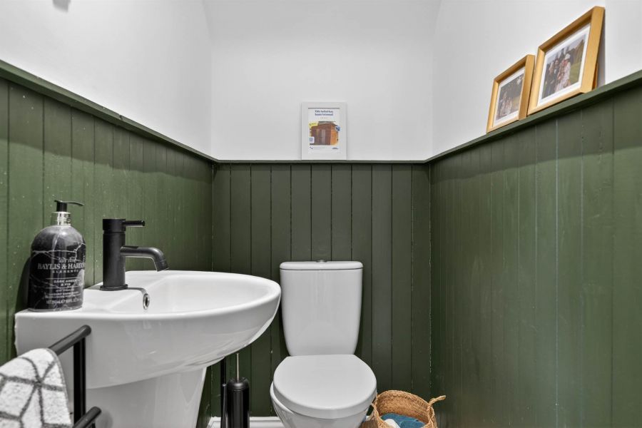 36 Sinclair Road North