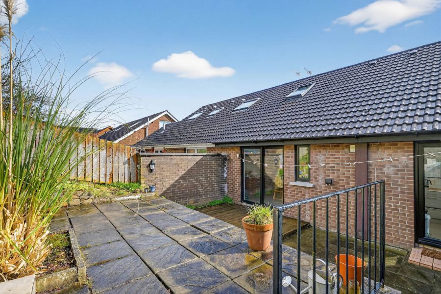 36 Sinclair Road North