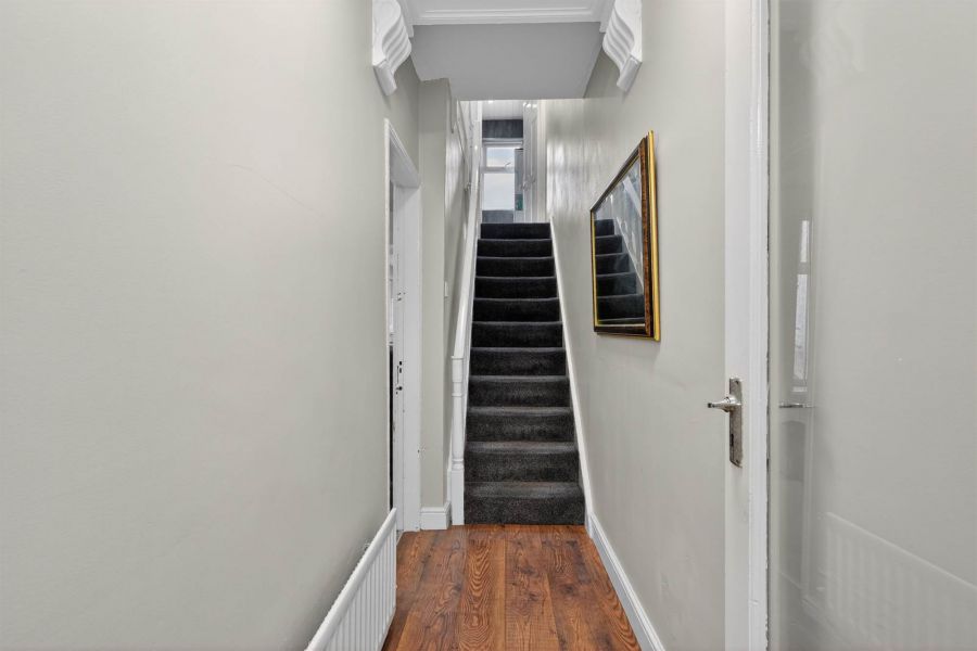 73 Railwayview Street