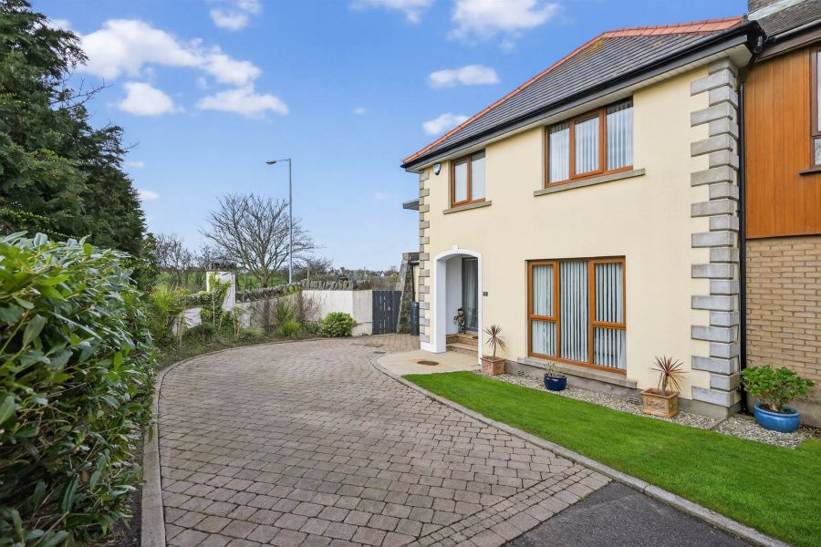 2 Cove Avenue, Groomsport, Bangor, BT19 6HX