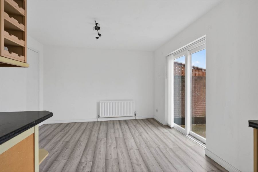 1 Cloverhill Park