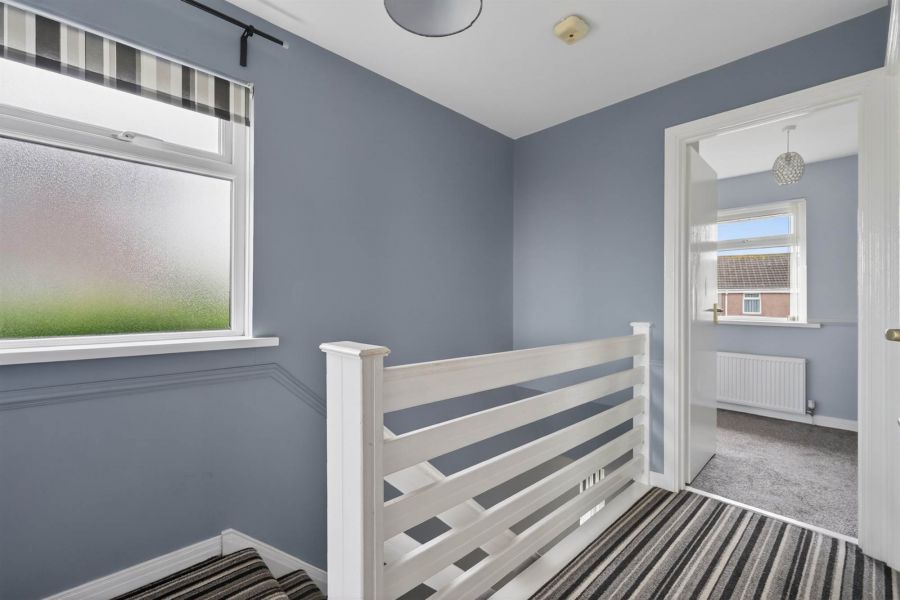 1 Cloverhill Park